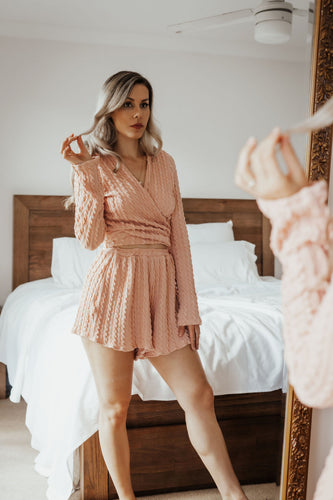 Custom Peaches Set For Steph